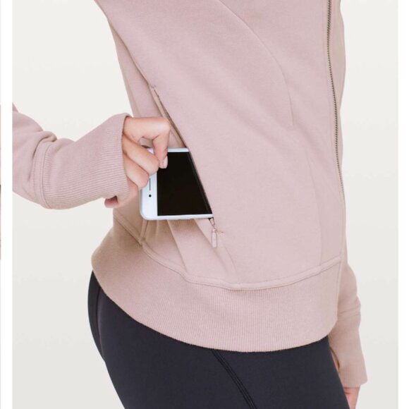 Lululemon Woman's Huddle & Hustle Hoodie - Picture 6 of 11